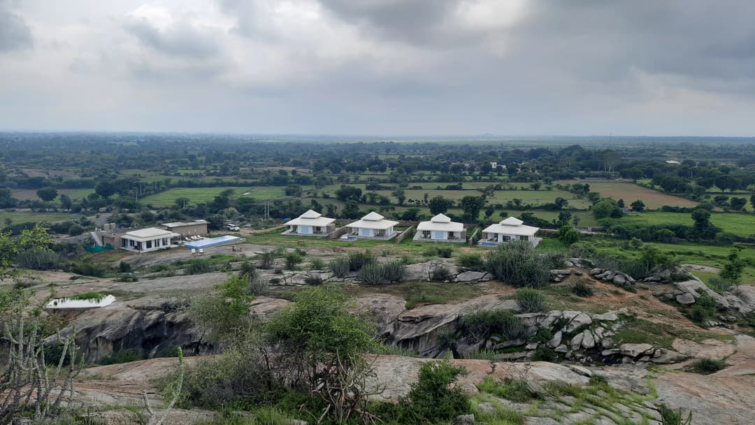 Brij Pola, Jawai: Where Luxury Meets Wildlife - The Best Offbeat Wildlife Experience Brij Pola, Jawai: Where Luxury Meets Wildlife - The Best Offbeat Wildlife Experience